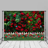 Aperturee - Schmetterling rote Rosen Garten Frühlingshintergrund für Fotos