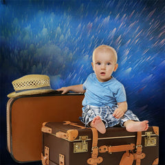Aperturee - Fotoshooting Hintergrund mit kalten sturmblauen Regentropfen