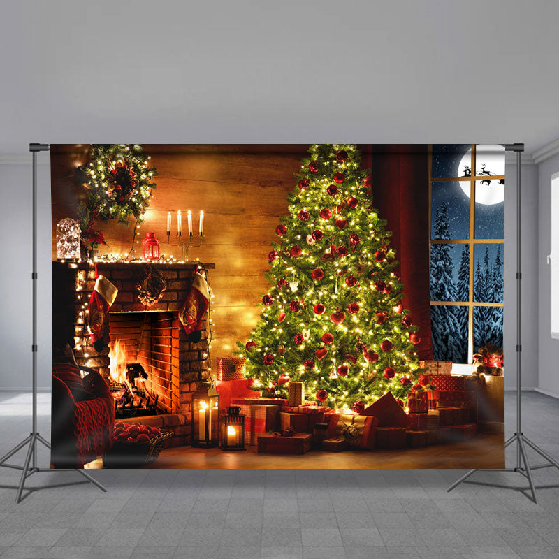 Aperturee - Schwacher Kamin Baum Licht Mond Weihnachtshintergrund