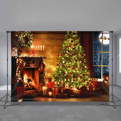 Aperturee - Schwacher Kamin Baum Licht Mond Weihnachtshintergrund