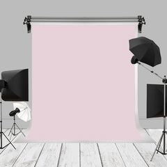 Aperturee - Hellrosa einfarbiger Hintergrund für Studiofotografie