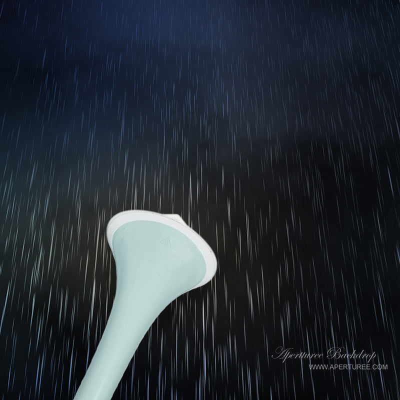 Aperturee - Regenfall dunkle Nacht Sommerhintergrund für Fotos