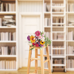 Aperturee - Studierzimmer Weiße Bücherregale Zurück Zur Schule Hintergrund