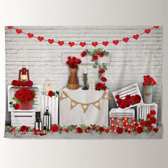 Aperturee - Weiße Wand rote Rose Liebeslicht Valentinstag Hintergrund