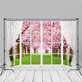Aperturee - Weißes Fenster rosa Blumenbaum Gras Frühlingshintergrund