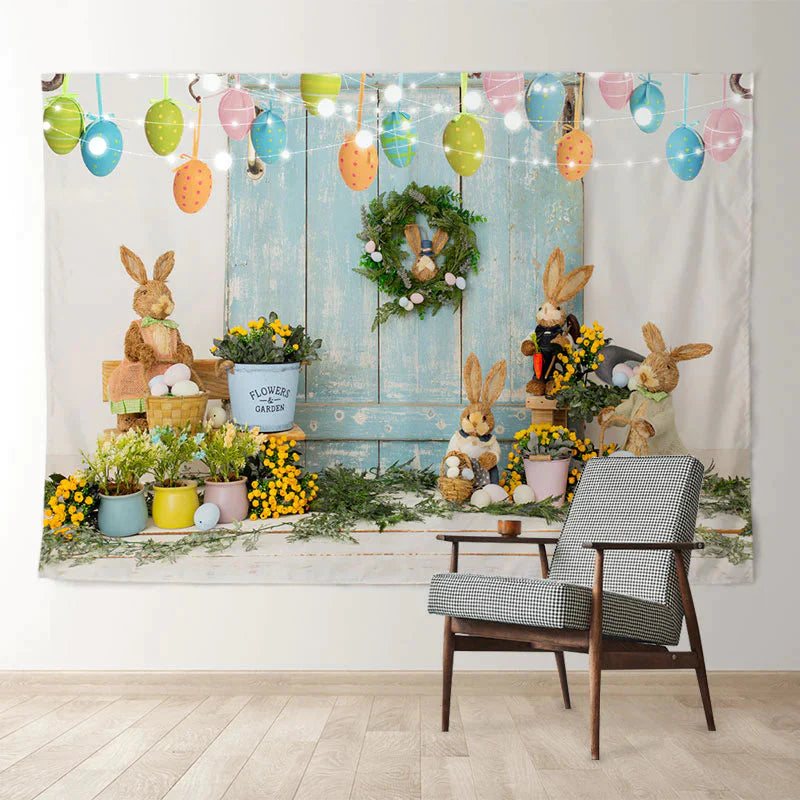 Aperturee - Osterhase hält hier an und beleuchtet Eier im Hintergrund