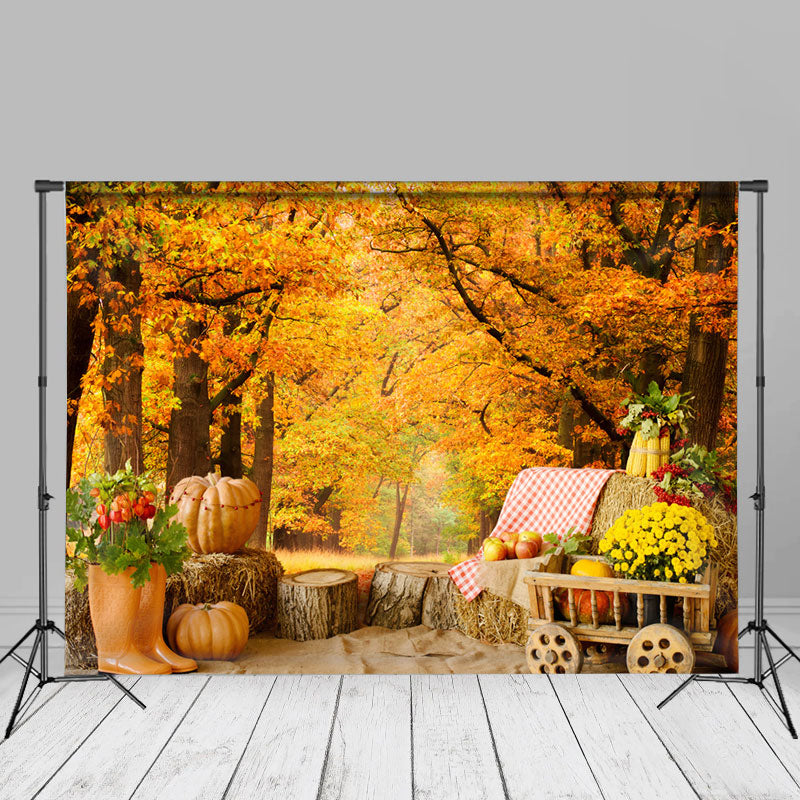 Aperturee - ApertureeAhornwald Beerenholz Pier Blumenhintergrund im Herbst
