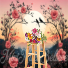 Aperturee - Roter Rosenbusch Vogel Sonnenuntergang Wald Kunst Hintergrund